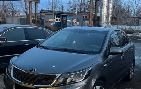 KIA Rio III рестайлинг, 2013 год, 930 000 рублей, 1 фотография