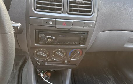 Hyundai Accent II, 2006 год, 205 000 рублей, 2 фотография