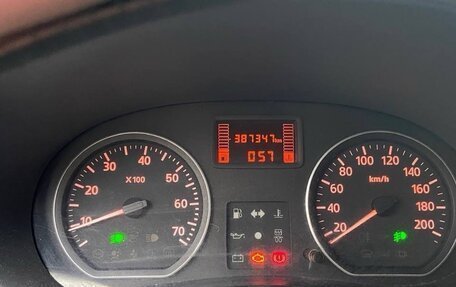 Renault Logan I, 2010 год, 360 000 рублей, 4 фотография