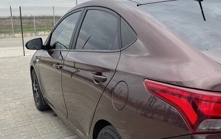 Hyundai Solaris II рестайлинг, 2021 год, 1 800 000 рублей, 8 фотография