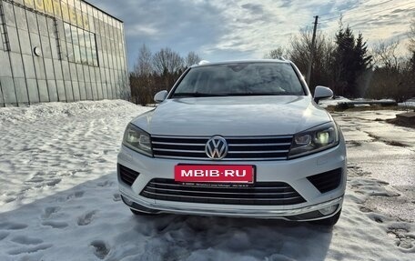 Volkswagen Touareg III, 2015 год, 2 500 000 рублей, 5 фотография