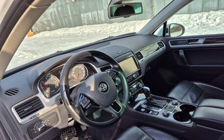 Volkswagen Touareg III, 2015 год, 2 500 000 рублей, 18 фотография