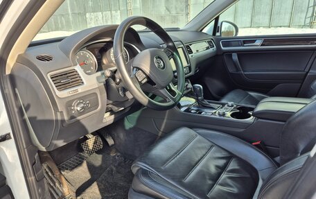 Volkswagen Touareg III, 2015 год, 2 500 000 рублей, 17 фотография