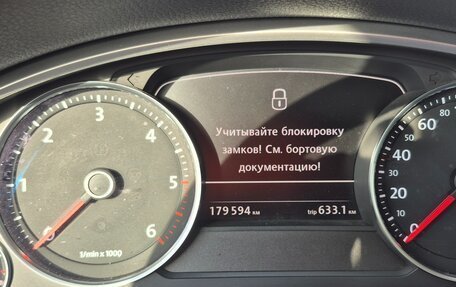 Volkswagen Touareg III, 2015 год, 2 500 000 рублей, 15 фотография