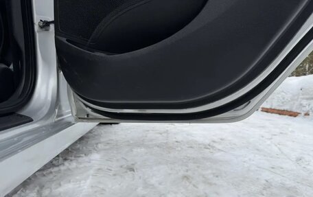 Hyundai Avante, 2011 год, 1 000 000 рублей, 11 фотография