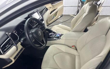 Toyota Camry, 2021 год, 3 450 000 рублей, 11 фотография