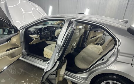 Toyota Camry, 2021 год, 3 450 000 рублей, 15 фотография