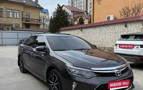 Toyota Camry, 2013 год, 1 390 000 рублей, 2 фотография