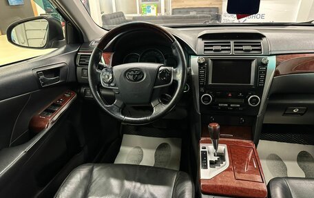 Toyota Camry, 2011 год, 1 699 000 рублей, 14 фотография