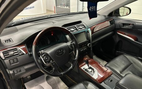 Toyota Camry, 2011 год, 1 699 000 рублей, 11 фотография