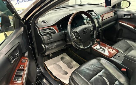 Toyota Camry, 2011 год, 1 699 000 рублей, 10 фотография