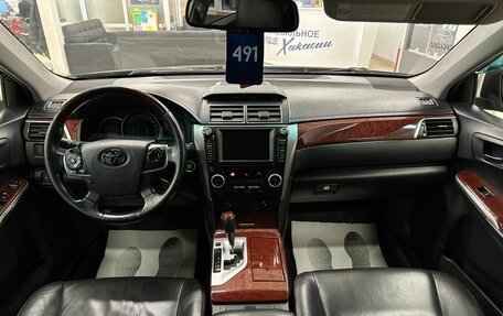Toyota Camry, 2011 год, 1 699 000 рублей, 16 фотография