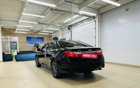 Toyota Camry, 2011 год, 1 699 000 рублей, 4 фотография