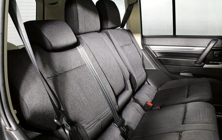 Mitsubishi Pajero IV, 2015 год, 2 247 000 рублей, 11 фотография