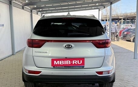 KIA Sportage IV рестайлинг, 2018 год, 2 099 000 рублей, 4 фотография