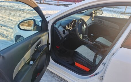 Chevrolet Cruze II, 2012 год, 540 000 рублей, 3 фотография