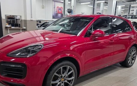 Porsche Cayenne III, 2020 год, 7 200 000 рублей, 2 фотография