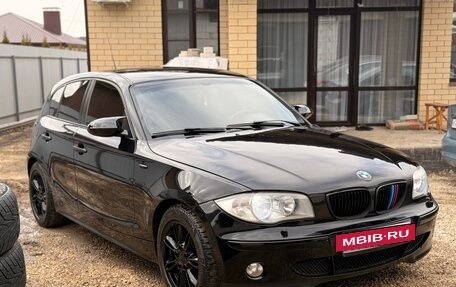 BMW 1 серия, 2006 год, 599 000 рублей, 2 фотография