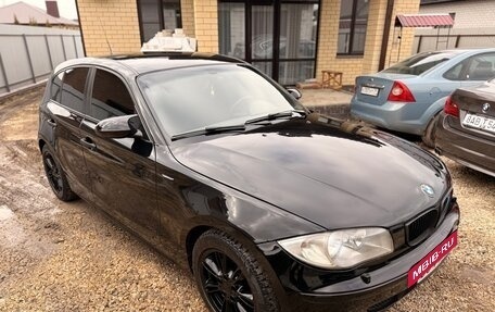 BMW 1 серия, 2006 год, 599 000 рублей, 5 фотография