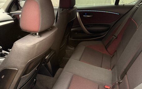 BMW 1 серия, 2006 год, 599 000 рублей, 24 фотография