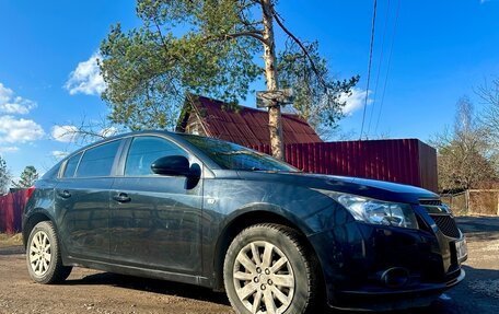 Chevrolet Cruze II, 2012 год, 700 000 рублей, 4 фотография