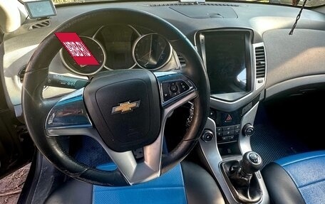 Chevrolet Cruze II, 2012 год, 700 000 рублей, 2 фотография