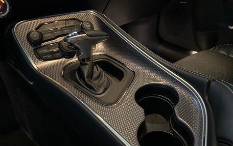 Dodge Challenger III рестайлинг 2, 2022 год, 15 990 000 рублей, 33 фотография