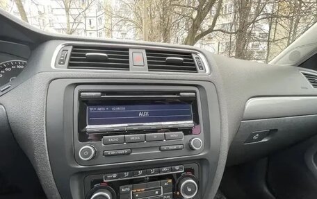 Volkswagen Jetta VI, 2012 год, 1 150 000 рублей, 7 фотография