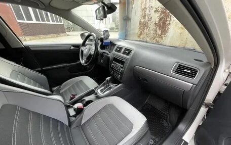 Volkswagen Jetta VI, 2012 год, 1 150 000 рублей, 5 фотография