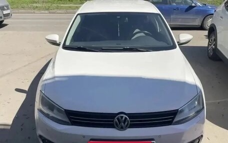 Volkswagen Jetta VI, 2012 год, 1 150 000 рублей, 3 фотография