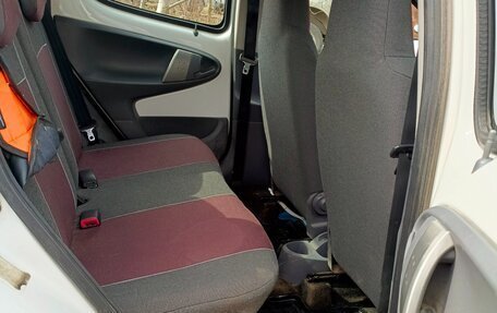 Peugeot 107 I рестайлинг, 2011 год, 535 000 рублей, 11 фотография