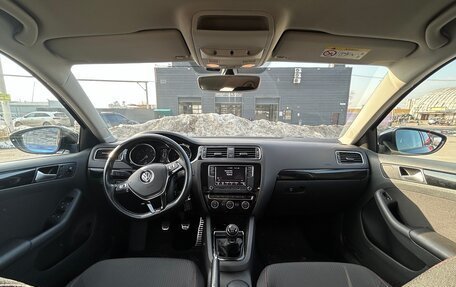 Volkswagen Jetta VI, 2018 год, 1 495 000 рублей, 10 фотография