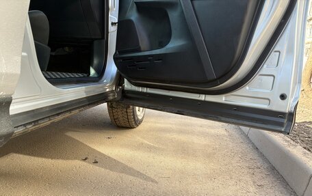 Toyota RAV4, 2015 год, 1 889 000 рублей, 12 фотография