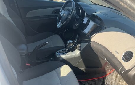 Chevrolet Cruze II, 2012 год, 600 000 рублей, 5 фотография