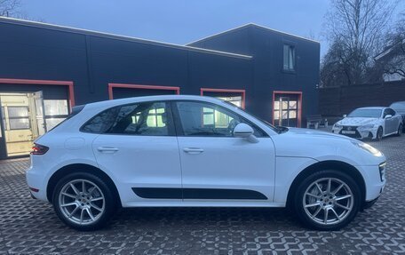 Porsche Macan I рестайлинг, 2016 год, 4 180 000 рублей, 2 фотография