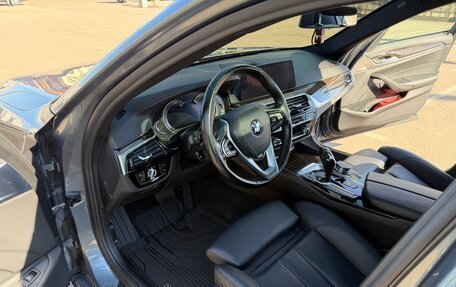 BMW 5 серия, 2018 год, 3 770 000 рублей, 18 фотография