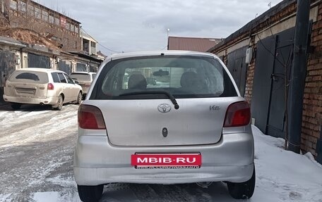 Toyota Vitz, 1999 год, 270 000 рублей, 2 фотография