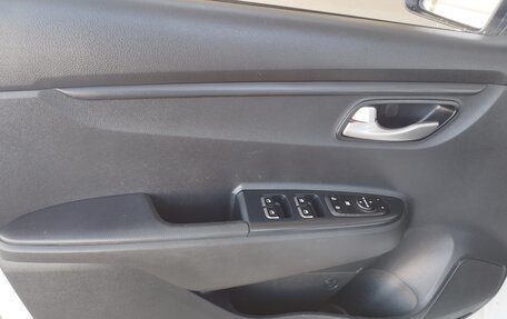 KIA Rio IV, 2020 год, 1 875 000 рублей, 12 фотография