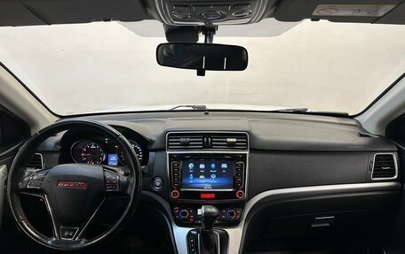 Haval H6, 2017 год, 1 330 000 рублей, 5 фотография