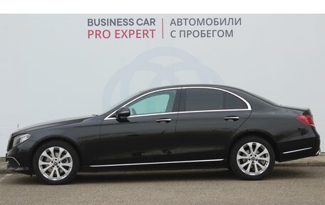 Mercedes-Benz E-Класс, 2019 год, 3 650 000 рублей, 8 фотография