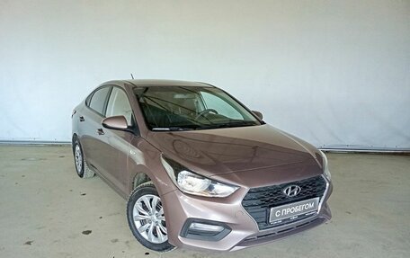 Hyundai Solaris II рестайлинг, 2018 год, 1 100 000 рублей, 3 фотография