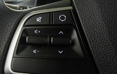 Hyundai Solaris II рестайлинг, 2018 год, 1 100 000 рублей, 16 фотография