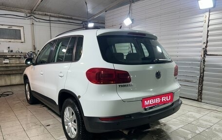 Volkswagen Tiguan I, 2015 год, 1 200 000 рублей, 5 фотография