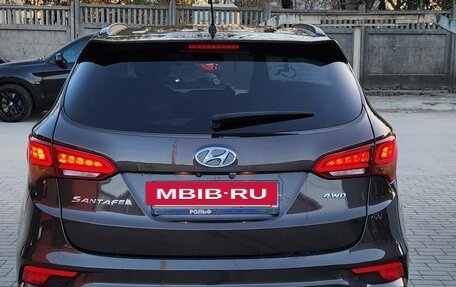 Hyundai Santa Fe III рестайлинг, 2017 год, 2 250 000 рублей, 5 фотография