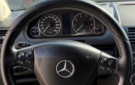 Mercedes-Benz A-Класс, 2010 год, 690 000 рублей, 12 фотография