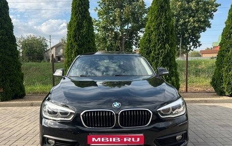 BMW 1 серия, 2018 год, 1 650 000 рублей, 3 фотография