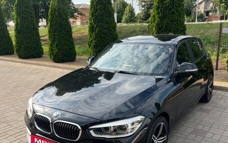 BMW 1 серия, 2018 год, 1 650 000 рублей, 2 фотография