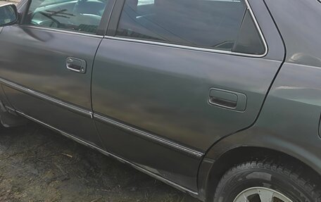 Toyota Camry, 1996 год, 330 000 рублей, 6 фотография