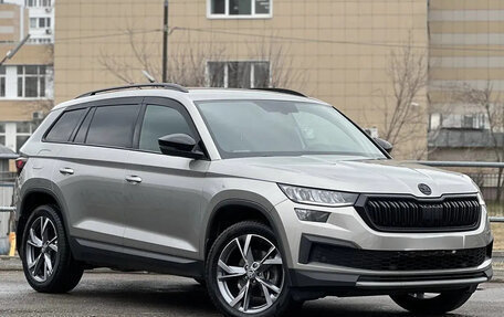Skoda Kodiaq I, 2022 год, 3 560 000 рублей, 2 фотография