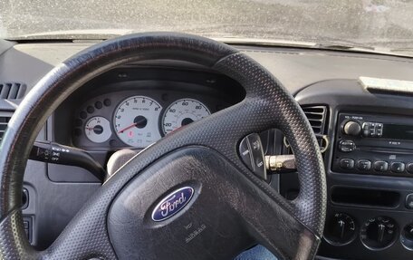 Ford Escape II, 2003 год, 300 000 рублей, 6 фотография